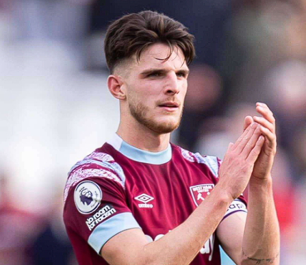 赖斯荣膺伦敦足球奖年度最佳球员：荣誉背后的感悟与赛季征程